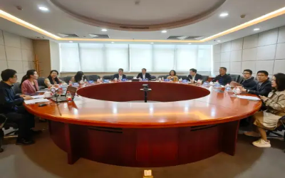 上海市黃浦區(qū)政協領導一行蒞臨交流考察